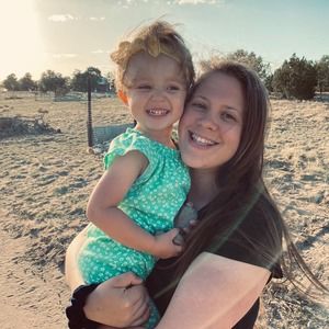 Meet your Posher, Becca